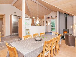 6 Person Holiday Home in Ringkobing