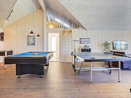 5 Star Holiday Home in Bogense