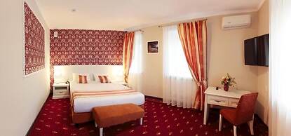 Hotel Center