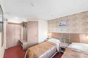 Hotel Center