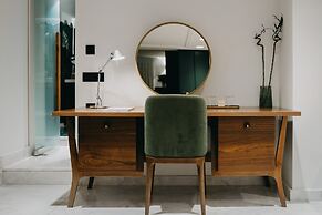 The Bold Type Hotel