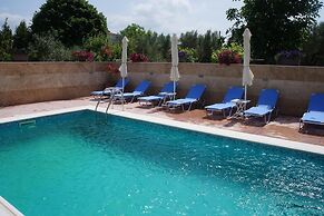 Vellum Hotel