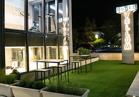 Vellum Hotel