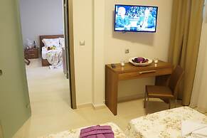 Vellum Hotel