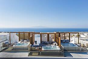 3 Elements by Stylish Stays
