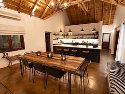 Kingly Bush Villa