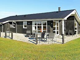Soothing Holiday Home in Hemmet With Sauna