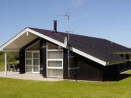 Soothing Holiday Home in Hemmet With Sauna