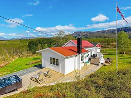 Holiday Home in Inndyr