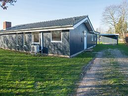 8 Person Holiday Home in Borkop