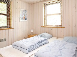 10 Person Holiday Home in Brovst
