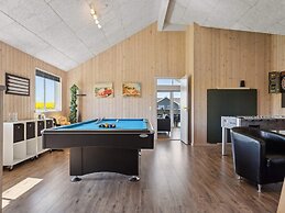 5 Star Holiday Home in Bogense
