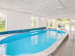 4 Star Holiday Home in Hals