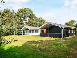 4 Star Holiday Home in Borkop