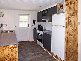6 Person Holiday Home in Hemmet