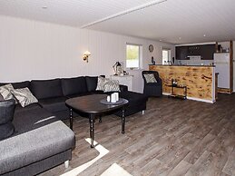 6 Person Holiday Home in Hemmet
