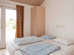 Rustic Holiday Home in Ebeltoft with Hot Tub