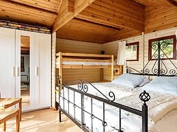 6 Person Holiday Home in Spottrup