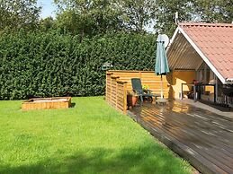 6 Person Holiday Home in Hemmet