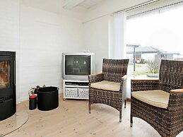 Spacious Holiday Home in Funen near Sea