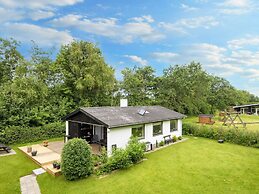 5 Person Holiday Home in Vinderup
