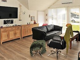 Premium Home in Hemmet With Whirlpool