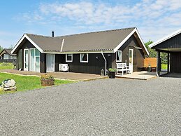 Premium Home in Hemmet With Whirlpool