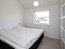 5 Star Holiday Home in Lokken