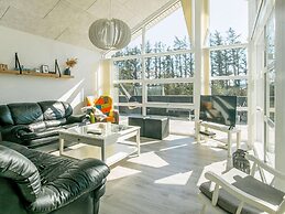 5 Star Holiday Home in Lokken