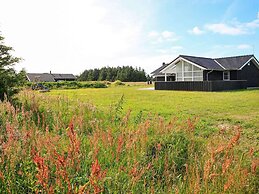 5 Star Holiday Home in Lokken