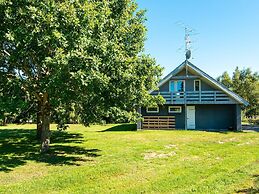 10 Person Holiday Home in Orsted