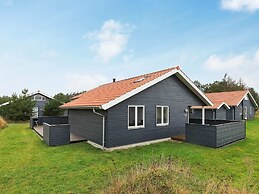5 Star Holiday Home in Ulfborg