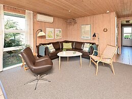 Tranquil Holiday Home in Henne With Sauna