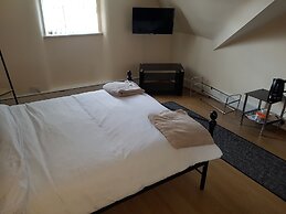 Alexandra House