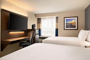 Microtel Inn & Suites by Wyndham Aurora