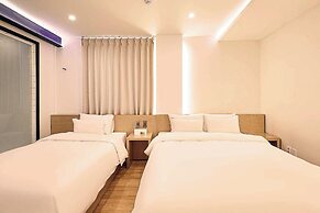 H Avenue Chuncheon