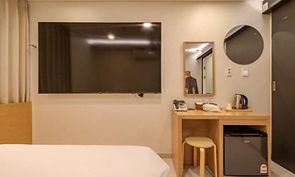 H Avenue Chuncheon