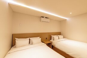 H Avenue Chuncheon
