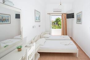 Louiza Hotel