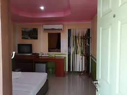 Nang Phraya Resort