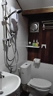 Silver Shine Guesthouse