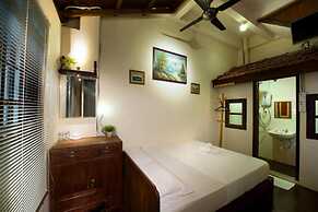 Silver Shine Guesthouse