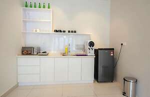 Arte S 3 Bedrooms Condo