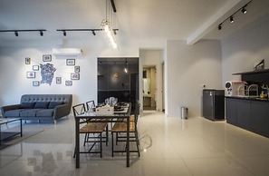 Arte S 3 Bedrooms Condo
