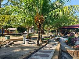 Alang Kenari Resort