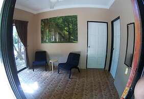 Alang Kenari Resort