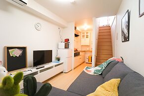 Matsuyamachi House
