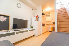 Matsuyamachi House