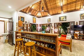 Madu Seminyak