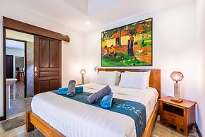 Madu Seminyak